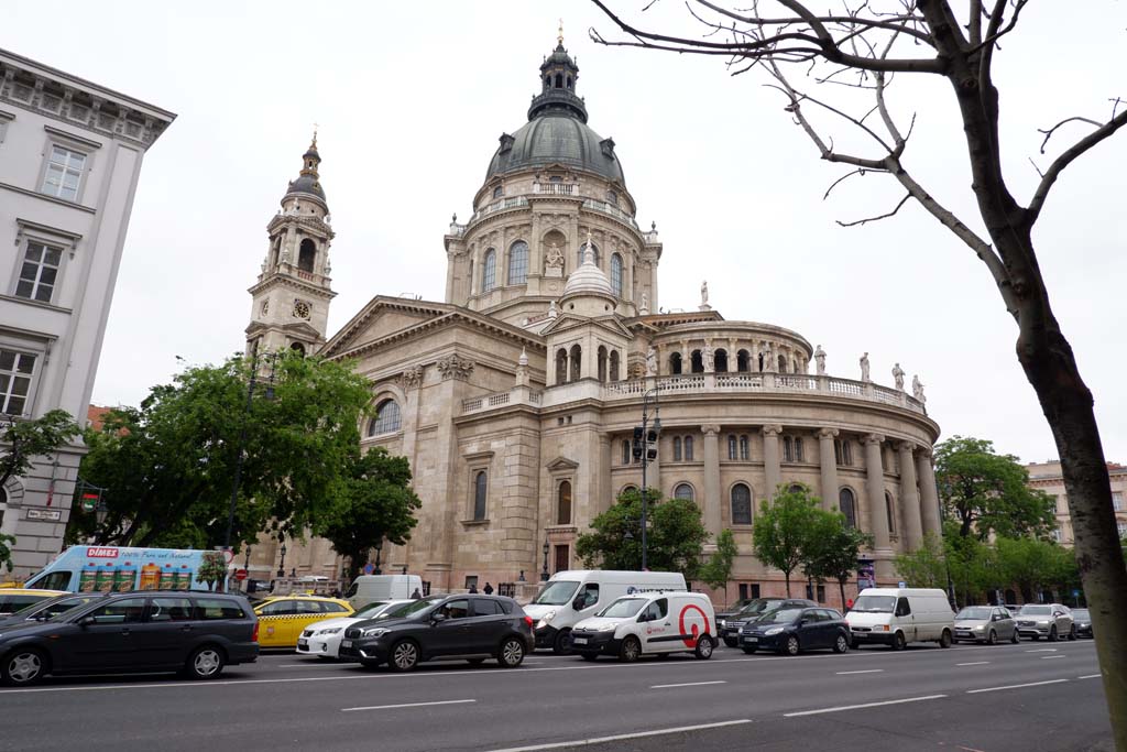 Basilica di Santo Stefano (esterno)