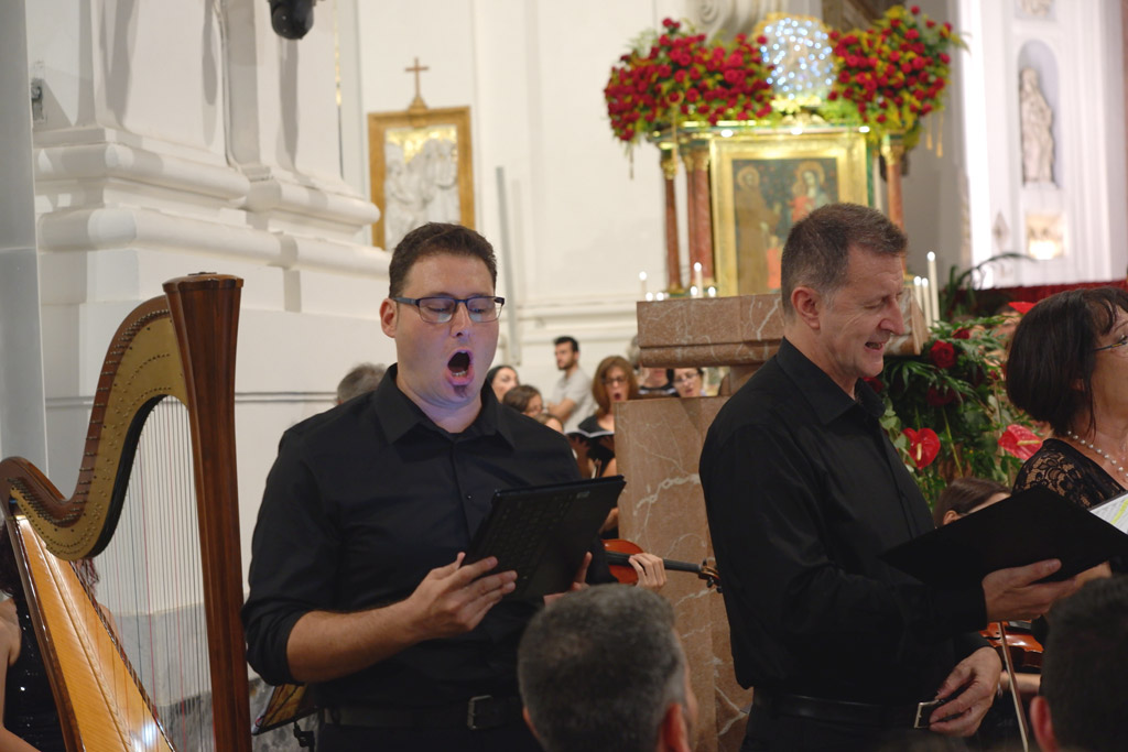 Momenti del Concerto nella Cattedrale di Palermo, diretto da Mons. Marco Frisina, nel Trentennale del martirio del Beato Giuseppe Puglisi