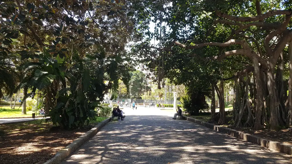 Giardino Inglese. Ingresso di via della Libertà