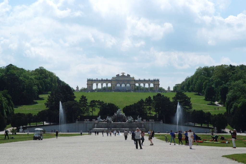 Vienna. Giardini del Palazzo imperiale Shonbrunn