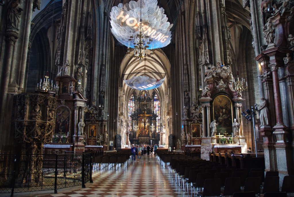 Vienna. Duomo di Santo Stefano (interno)